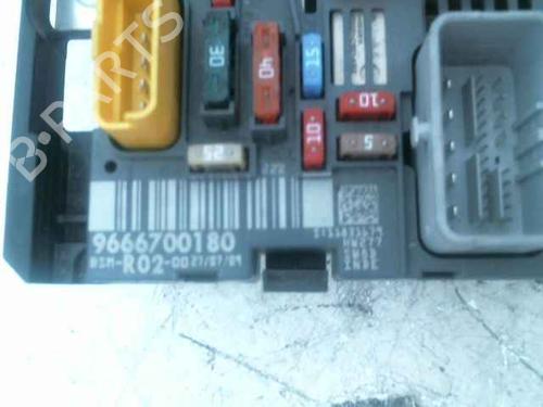 Fuse box PEUGEOT 407 SW (6E_, 6D_) 2.0 HDi 135 | BP24900210E1 