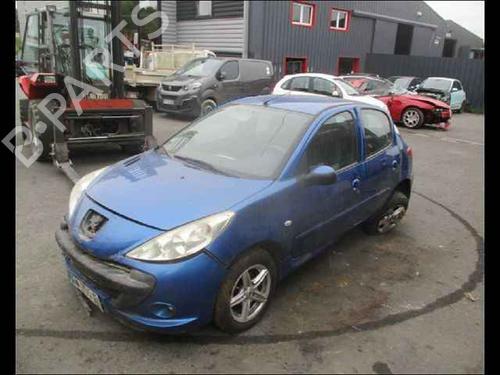 Fuse box PEUGEOT 206+ (2L_, 2M_) 1.4 HDi eco 70 | BP25764292E1 