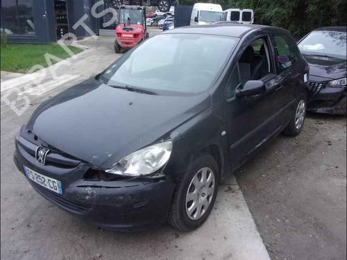 Fuse box PEUGEOT 307 (3A/C) 2.0 HDi 90 | BP28363748E1 