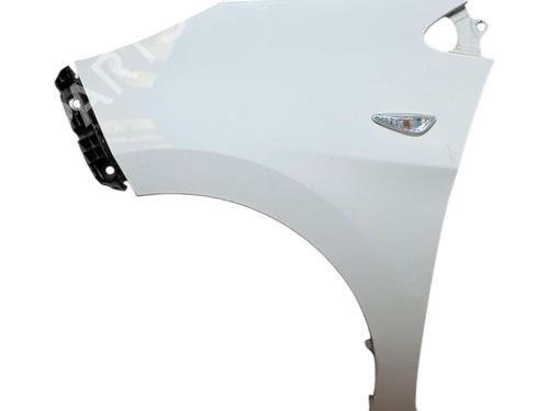Used Left front fenders Left front fenders 37593999 37593999