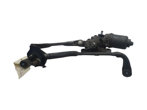 Used Front wipers mechanism Front wipers mechanism TOYOTA YARIS (_P13_) 1.5 Hybrid (NHP130_) (101 hp) 33413487 33413487