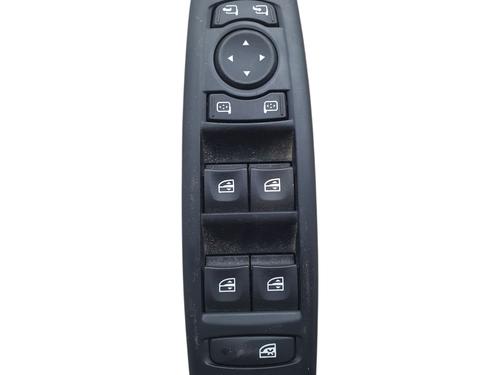 Used Switch RENAULT MEGANE III Hatchback (BZ0/1_, B3_) 1.5 dCi (BZ09, BZ0D, BZ1W, BZ29, BZ14) (110 hp) 29317540