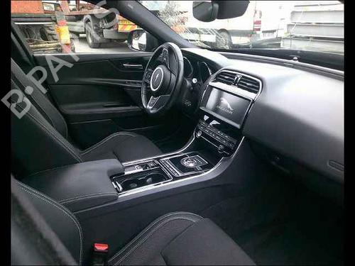 Dashboard JAGUAR XE (X760) 2.0 D | BP24899015C46