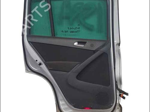 Left rear door VW TIGUAN (5N_) 2.0 TDI | BP24906987C4 