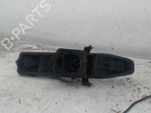 Used Lamp holder RENAULT SCÉNIC II (JM0/1_) 1.9 dCi (JM15) (110 hp) 25764264