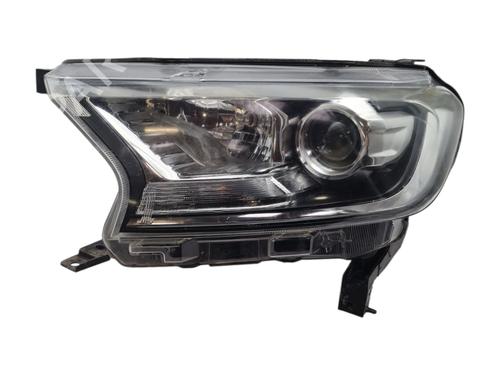 Used Left headlight Left headlight FORD RANGER (TKE) 3.2 TDCi 4x4 (200 hp) 33996810 33996810