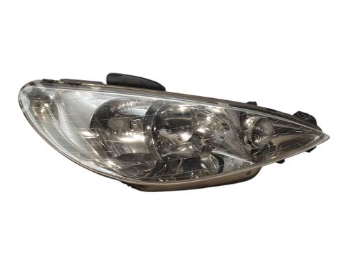 Used Right headlight Right headlight PEUGEOT 206 SW (2E/K) 1.6 HDi 110 (109 hp) 33131739 33131739