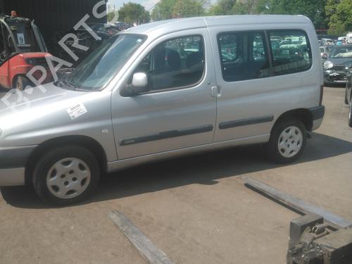 Left mirror CITROËN BERLINGO / BERLINGO FIRST MPV (MF_, GJK_, GFK_) 2.0 HDI 90 (MFRHY) | BP25764820C26 