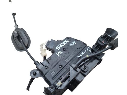 Front left lock RENAULT CAPTUR I (J5_, H5_) 1.2 TCe 120 | BP28159215C98 