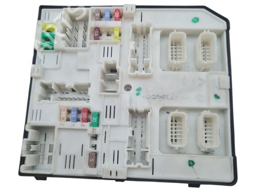 Used Fuse box RENAULT MEGANE III Hatchback (BZ0/1_, B3_) 1.5 dCi (BZ09, BZ0D, BZ1W, BZ29, BZ14) (110 hp) 27508781