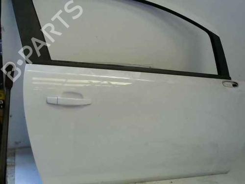 Used Right front door OPEL CORSA D (S07) 1.0 (L08, L68) (65 hp) 24910900