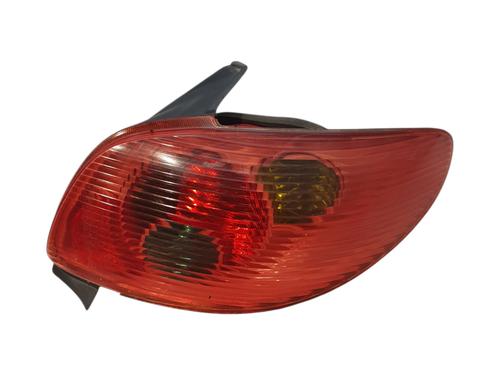 Used Right taillight Right taillight PEUGEOT 206 Hatchback (2A/C) 1.1 i (60 hp) 36507798 36507798