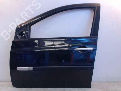 Used Left front door RENAULT CLIO III (BR0/1, CR0/1) 1.5 dCi (BR0H, CR0H, CR1S, BR1S) (106 hp) 24906814