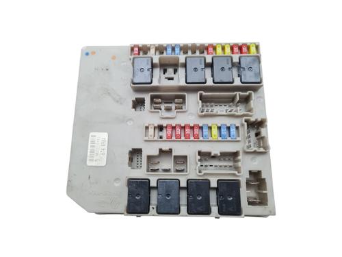 Used Fuse box RENAULT CLIO III Grandtour (KR0/1_) 1.5 dCi (KR0F) (86 hp) 31961232