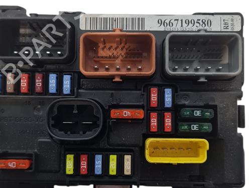 Used Fuse box Fuse box CITROËN C3 II (SC_) 1.6 VTi 120 (120 hp) 33057565 33057565
