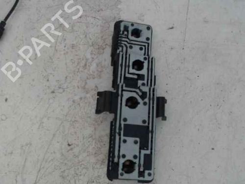 Used Support CITROËN XSARA PICASSO (N68) 2.0 HDi (90 hp) 25011341