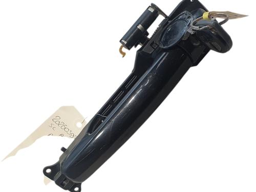 Used Front left exterior door handle Front left exterior door handle 37185330 37185330