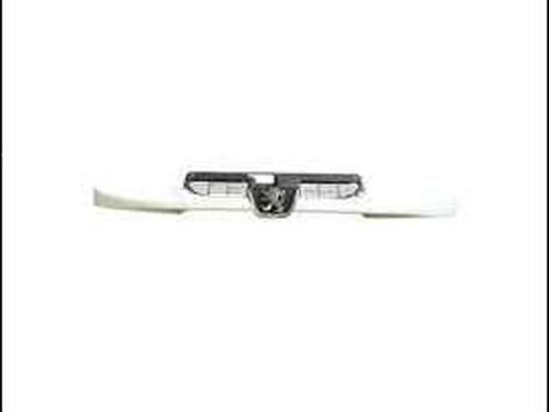 Grill PEUGEOT 206 Hatchback (2A/C) 1.9 D (69 hp) 24897085