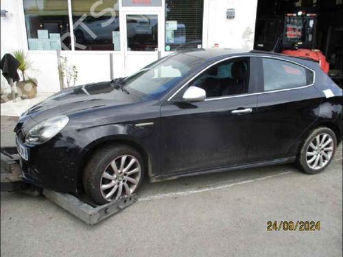 Left front fenders ALFA ROMEO GIULIETTA (940_) 1.6 JTDM (940FXD1A) | BP32004355C41 