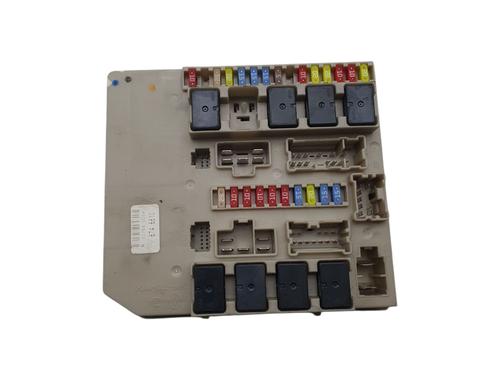 Used Fuse box RENAULT CLIO III (BR0/1, CR0/1) 1.5 dCi (75 hp) 32632580