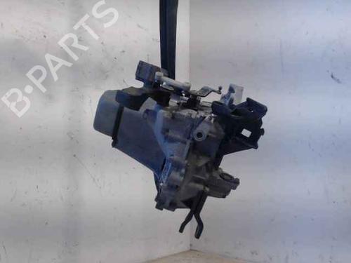 Used Gearbox CITROËN C3 II (SC_) 1.4 (73 hp) 24902882