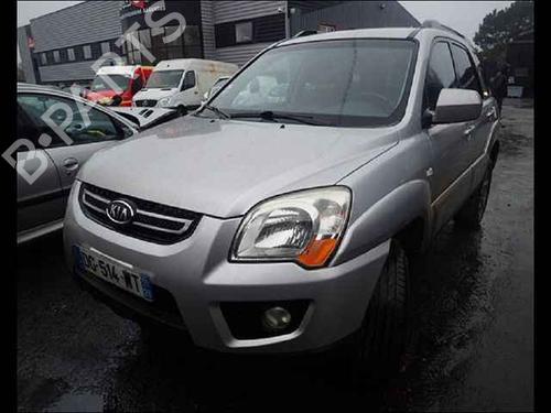 Left headlight KIA SPORTAGE II (JE_, KM_) 2.0 CRDi | BP24901472C28