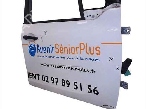 Right front door PEUGEOT 208 I (CA_, CC_) 1.4 HDi | BP24910701C3