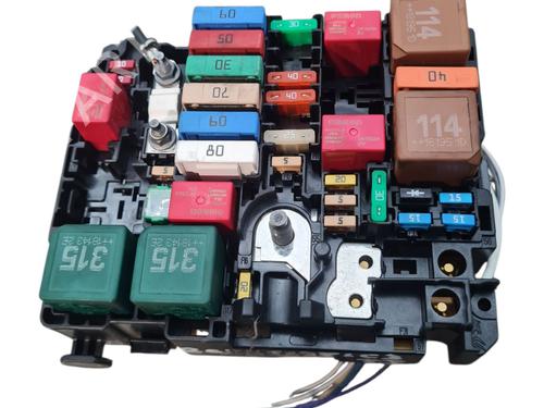 Used Fuse box CITROËN C3 III (SX) 1.2 VTi 82 (82 hp) 29928916