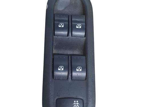 Kombi Kontakt / Stilkkontakt Kombi Kontakt / Stilkkontakt 38341208 38341208