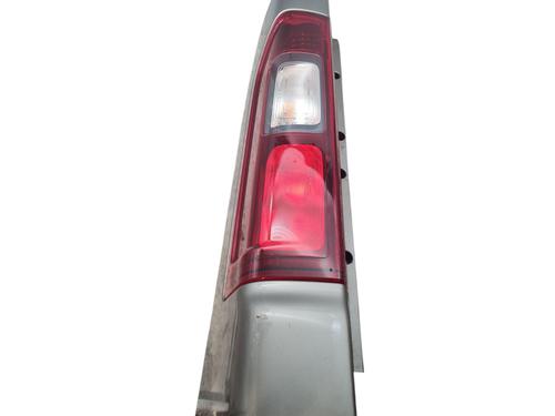 Venstre baglygte RENAULT TRAFIC III Bus (JG_) 1.6 dCi 125 (JGMH) (125 hp) 30046499