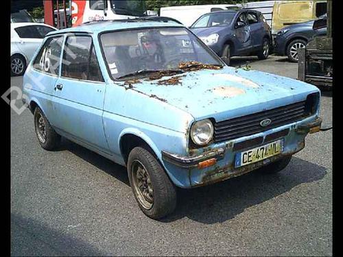 Front windshield wiper arm FORD FIESTA I (GFBT) 1.1 | BP25011829C143