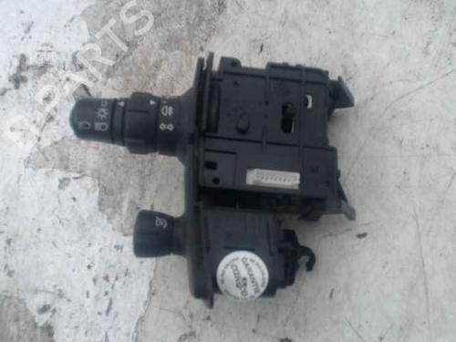 Used Headlight switch RENAULT SCÉNIC II (JM0/1_) 1.5 dCi (JM1E, JM16) (106 hp) 25762607