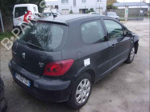 Left mirror PEUGEOT 307 (3A/C) 2.0 HDi 90 | BP29015186C26 
