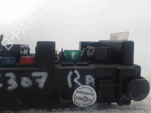 Fuse box PEUGEOT 307 (3A/C) 2.0 HDi 110 | BP24900211E1 