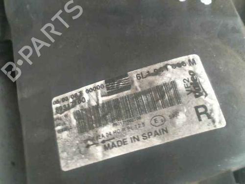 Right headlight SEAT IBIZA III (6L1) 1.4 16V | BP24902481C29 