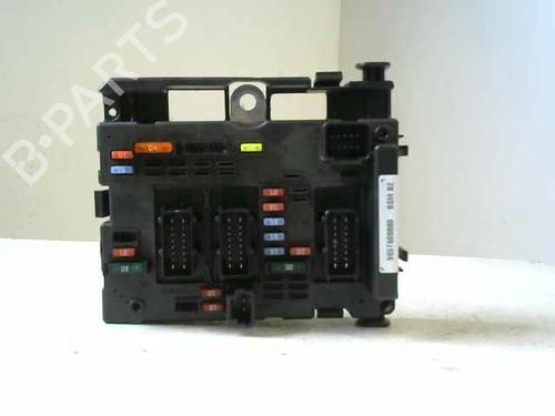 Used Fuse box Fuse box PEUGEOT 206+ (2L_, 2M_) [2009-2013] 25764358 25764358