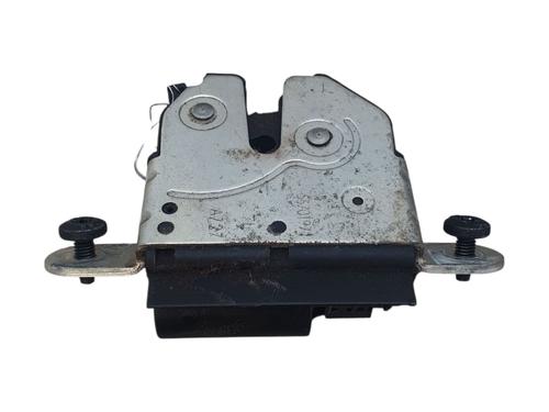 Used Tailgate lock OPEL CORSA D (S07) 1.3 CDTI (L08, L68) (90 hp) 28363726
