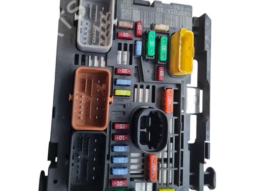Used Fuse box PEUGEOT PARTNER Tepee 1.6 HDi 90 (92 hp) 29599985