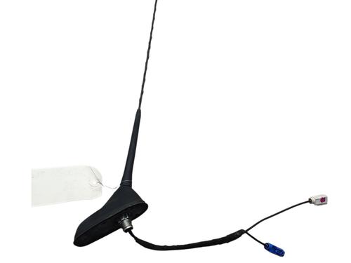 Antenne/Halterung für PEUGEOT 208 I (CA_, CC_) 1.6 BlueHDi 100 (100 hp) 32353246