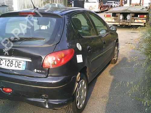 Forkjerm høyre PEUGEOT 206 Hatchback (2A/C) 1.4 HDi eco 70 | BP29170094C42 