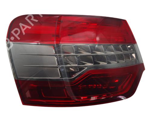 left-taillight-citroen-c5-iii-rd_-2008-2009-2010-2011-2012-2013-2014-2015-2016-2017-33030698 main image