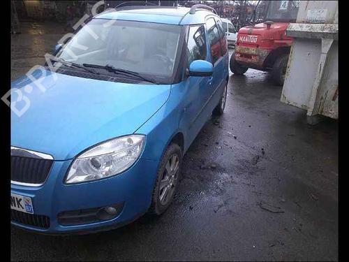 Right taillight SKODA ROOMSTER (5J7) 1.9 TDI | BP24909970C35 