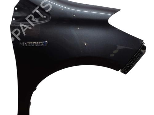 Used Right front fenders Right front fenders TOYOTA YARIS (_P13_) 1.5 Hybrid (NHP130_) (101 hp) 33749989 33749989