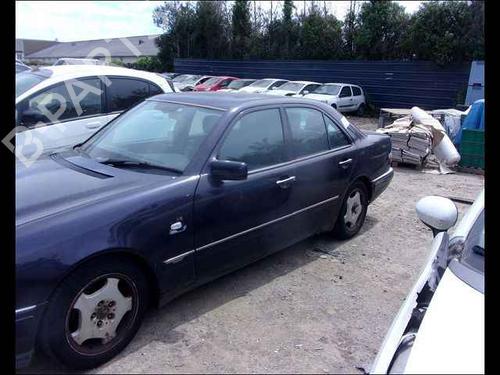 Rear bumper left light MERCEDES-BENZ E-CLASS (W210) E 220 CDI (210.006) | BP24905450C81 