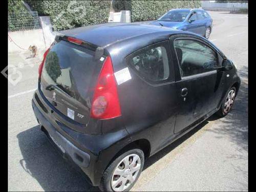Right taillight PEUGEOT 107 (PM_, PN_) 1.0 | BP24909540C35 