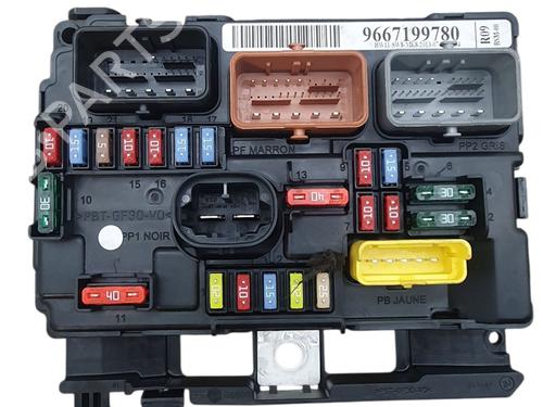 Used Fuse box PEUGEOT 207 (WA_, WC_) 1.4 HDi (68 hp) 28136969