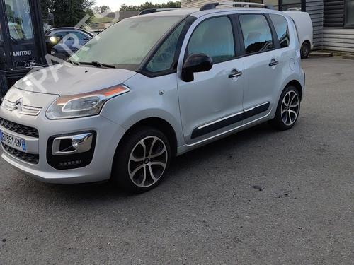 Left front fenders CITROËN C3 Picasso (SH_) 1.2 THP 110 (SHHNZ6) | BP30187142C41 