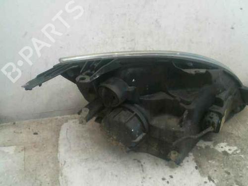 Left headlight FORD FIESTA V (JH_, JD_) 1.4 TDCi | BP24900977C28 