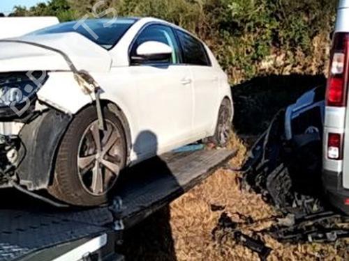 Left front door PEUGEOT 308 II (LB_, LP_, LW_, LH_, L3_) 1.2 THP 130 | BP29816563C2