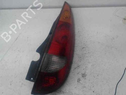 Used Right taillight NISSAN ALMERA TINO (V10) [1998-2006]  24909863